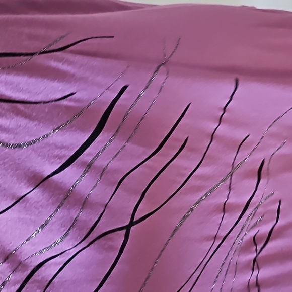 Apt. 9 Purple Short Sleeve Tee with Black and Glitter Silver Design - Picture 7 of 15